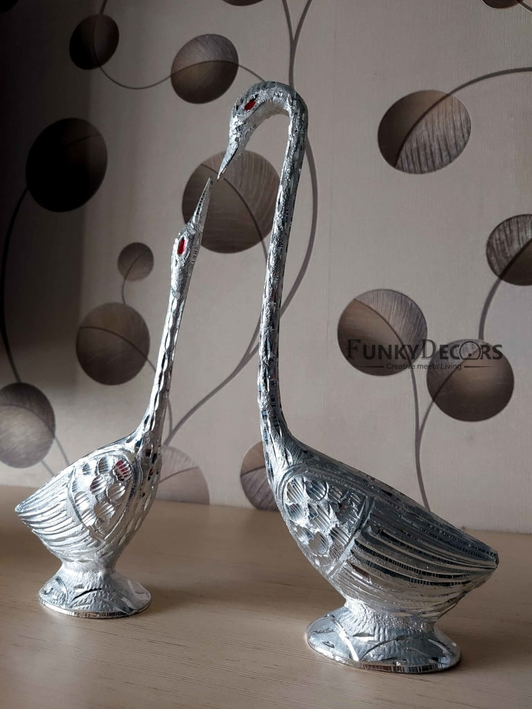 FunkyTradition Swan Love Birds Collectible Statue Metal Showpiece 28 Cm Tall Figurines