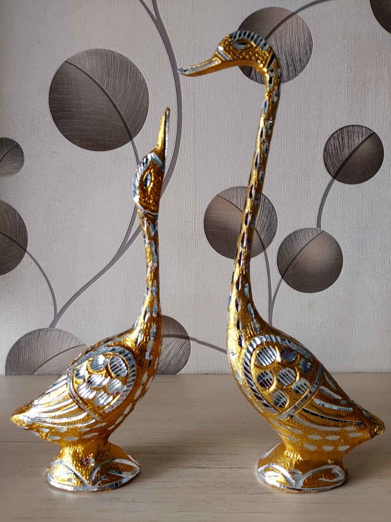 FunkyTradition Swan Love Birds Collectible Statue Metal Showpiece 28 Cm Tall Golden Figurines