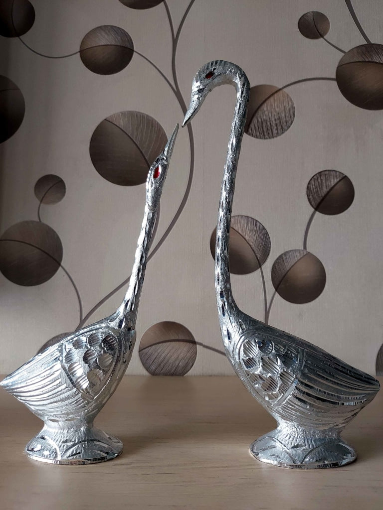 FunkyTradition Swan Love Birds Collectible Statue Metal Showpiece 28 Cm Tall Silver Figurines