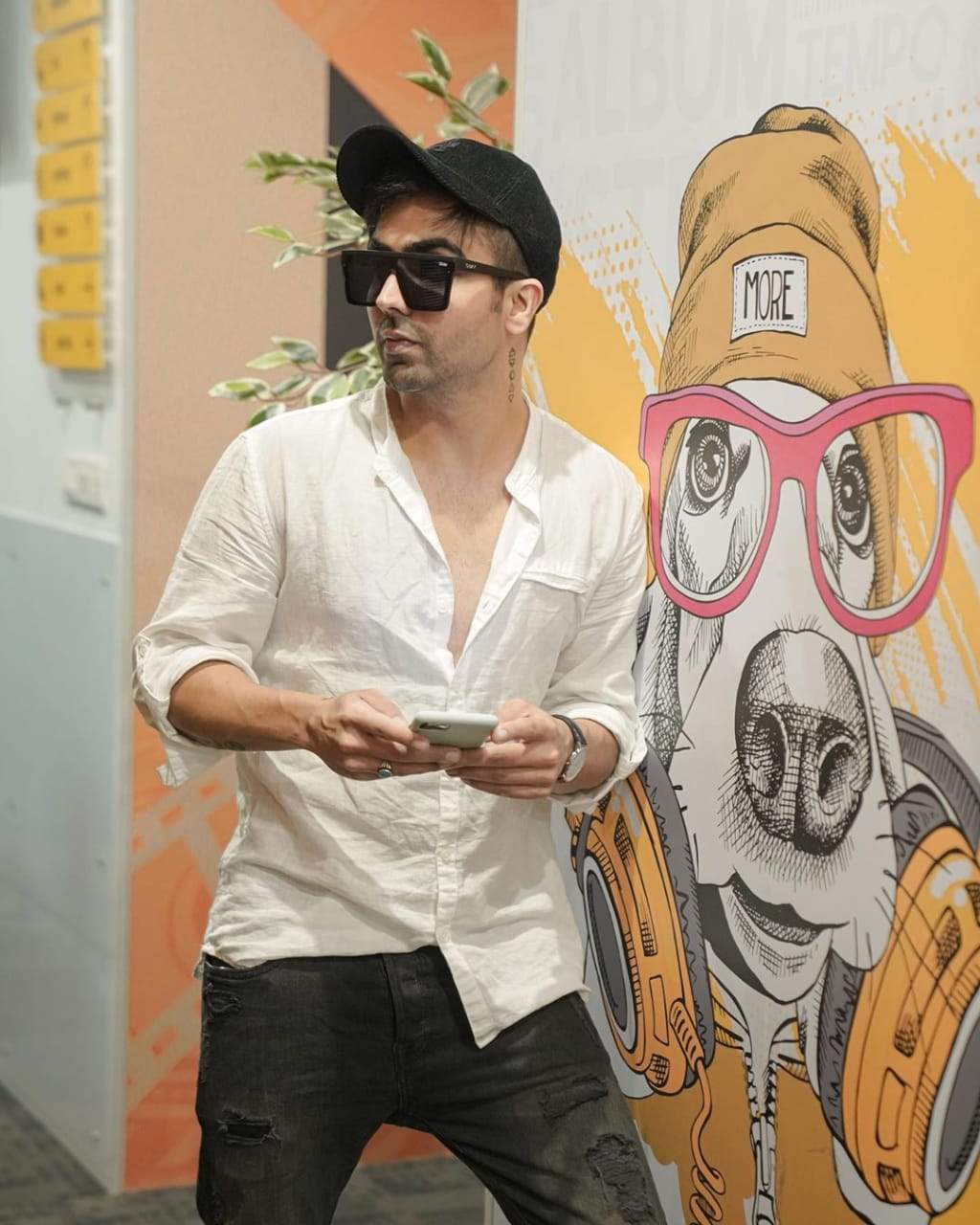Kunal Khemu Oversized Square Sunglasses For Men And Women-FunkyTradition - FunkyTradition