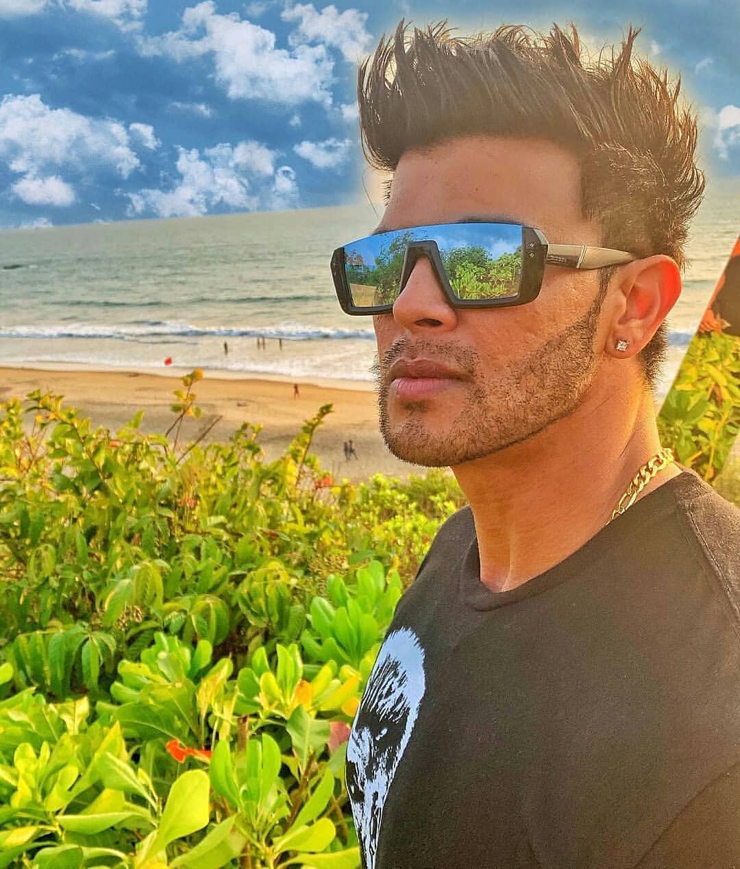 Sahil Khan Square Sunglasses For Men And Women-FunkyTradition