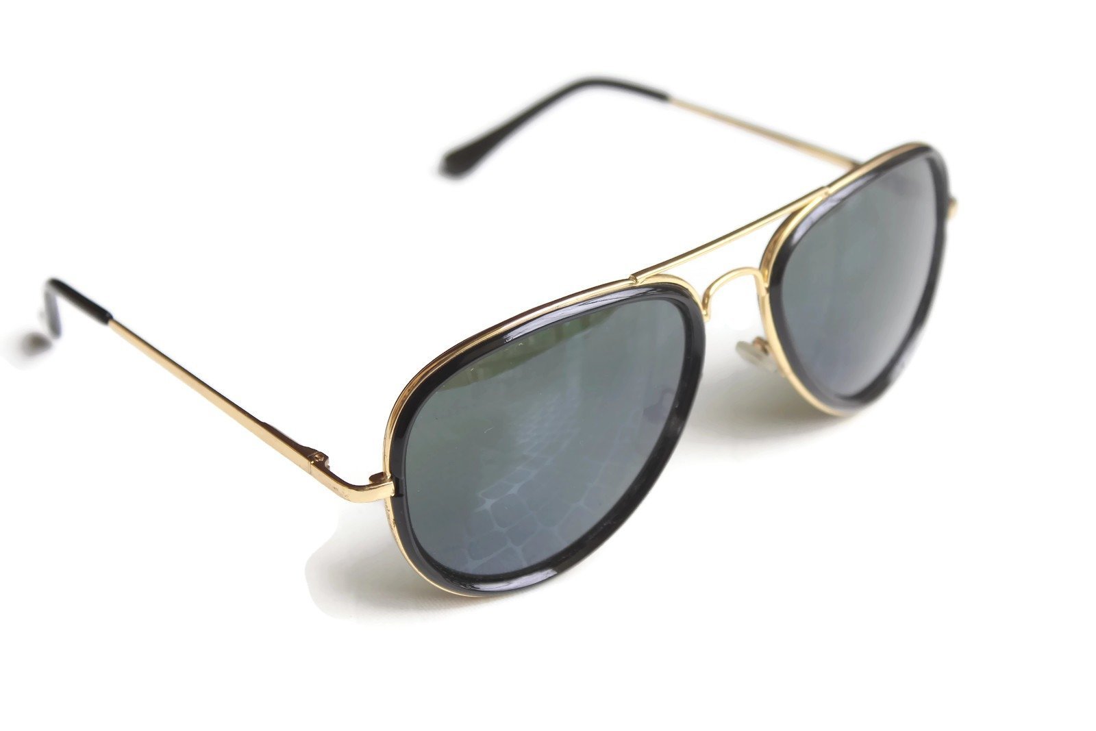 FunkyTradition Stylish Black Golden Aviator Sunglasses - FunkyTradition