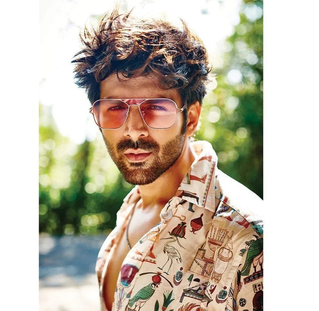 Kartik Aryan Stylish Candy Square Sunglasses For Men And Women-FunkyTradition - FunkyTradition