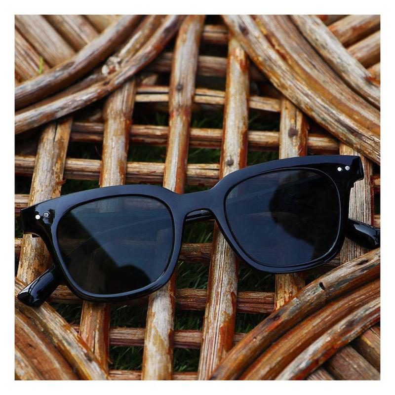 Stylish Looking New unisex Sunglasses For Men And Women-FunkyTradition